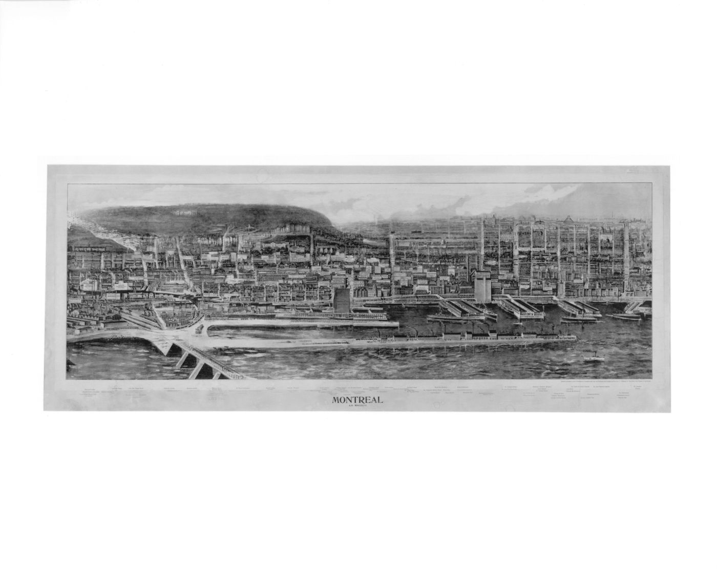 Panoramic view of downtown Montréal, Québec