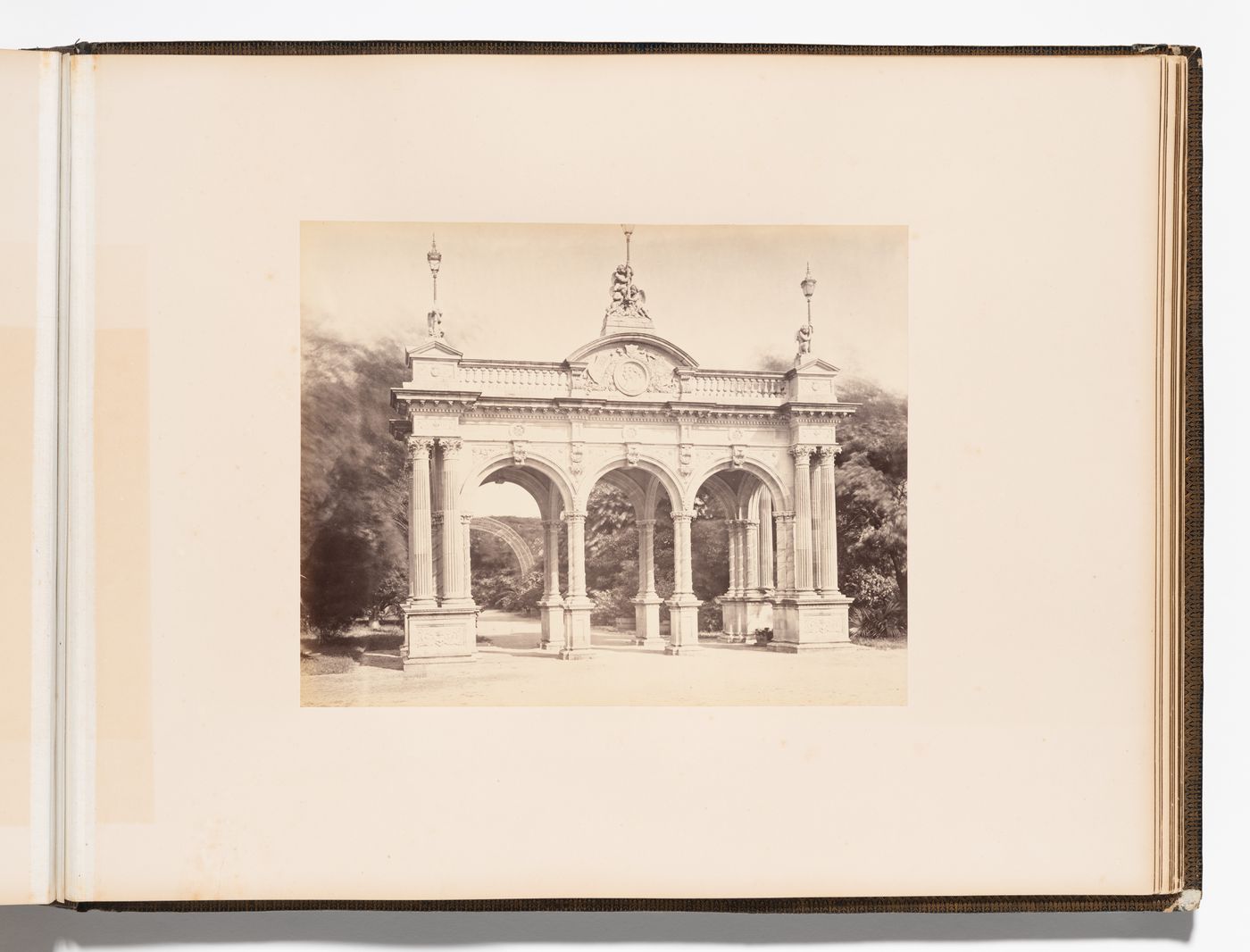 View of the entrance gateway to the Victoria Gardens (now the Jijamata Bhonsle Udyan), Bombay (now Mumbai), India