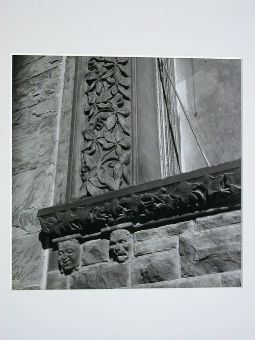 Architectural sculptures in Montréal: 1840-1940