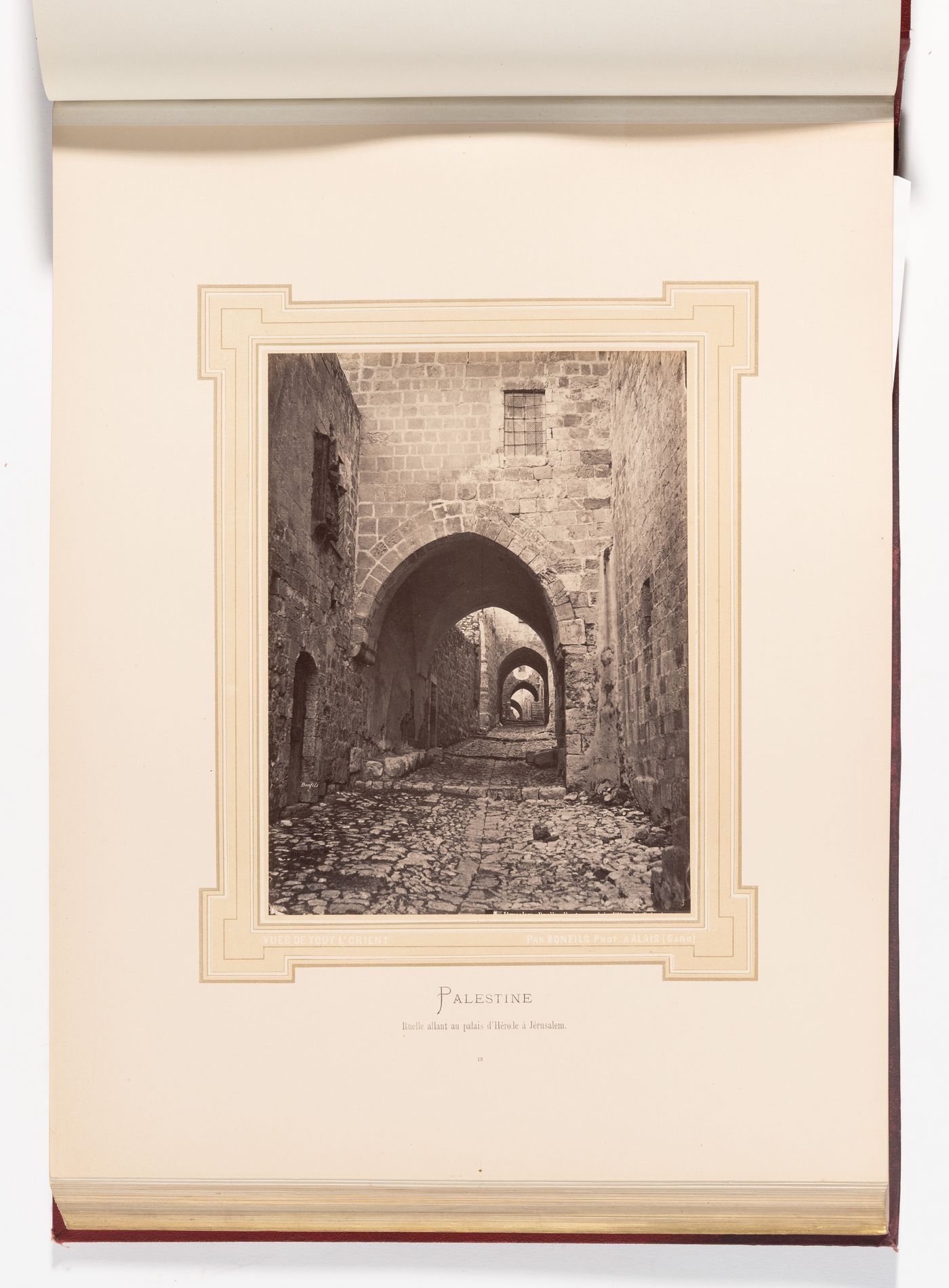 Ruelle allant au palais d'Herode a Jerusalem