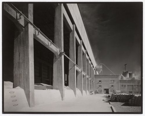View of the Cemento Tolteca plant, Mexico, D.F.