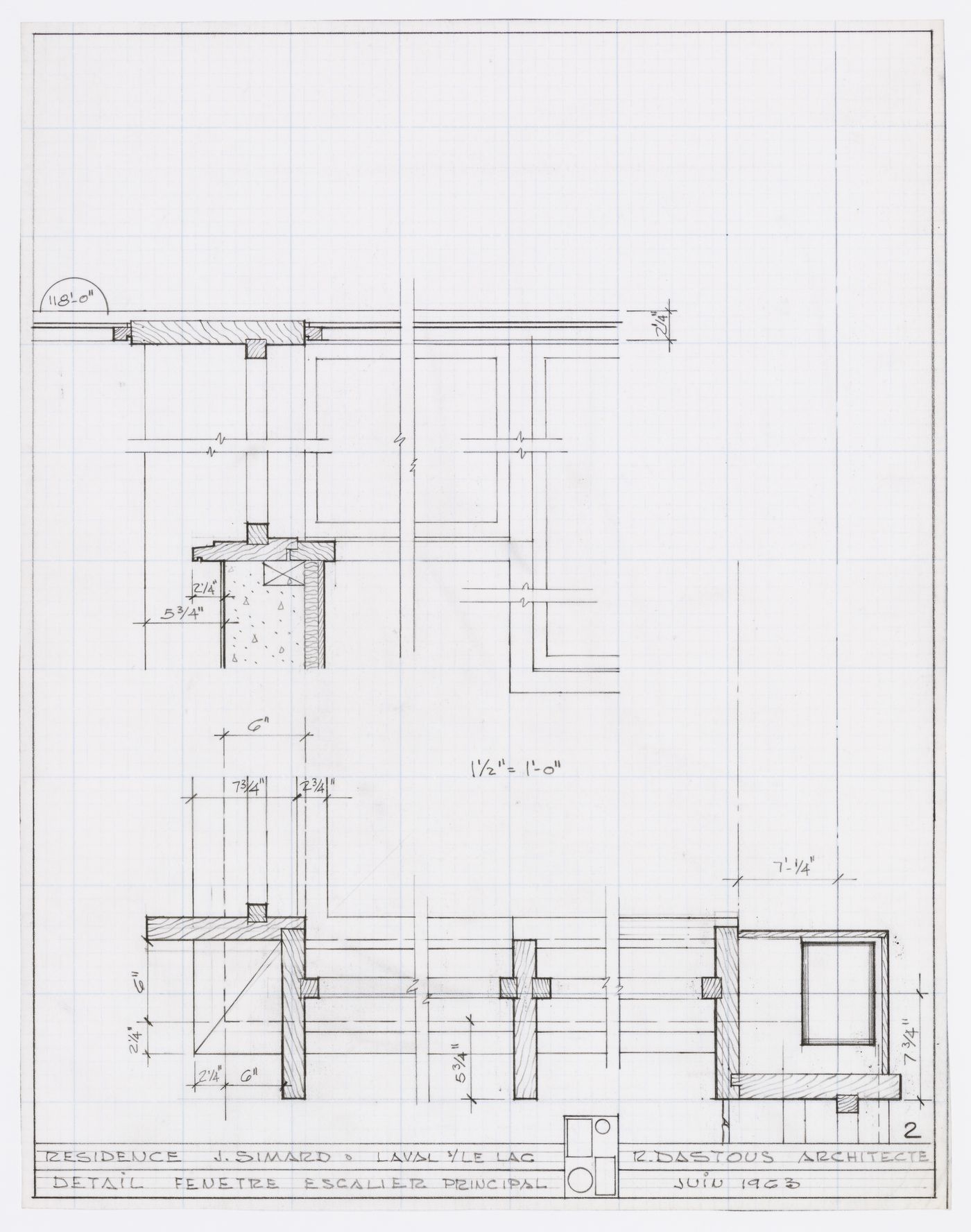 Détail d'une fenêtre de l'escalier principal pour Résidence Jean Simard, Laval-sur-le-Lac, Québec