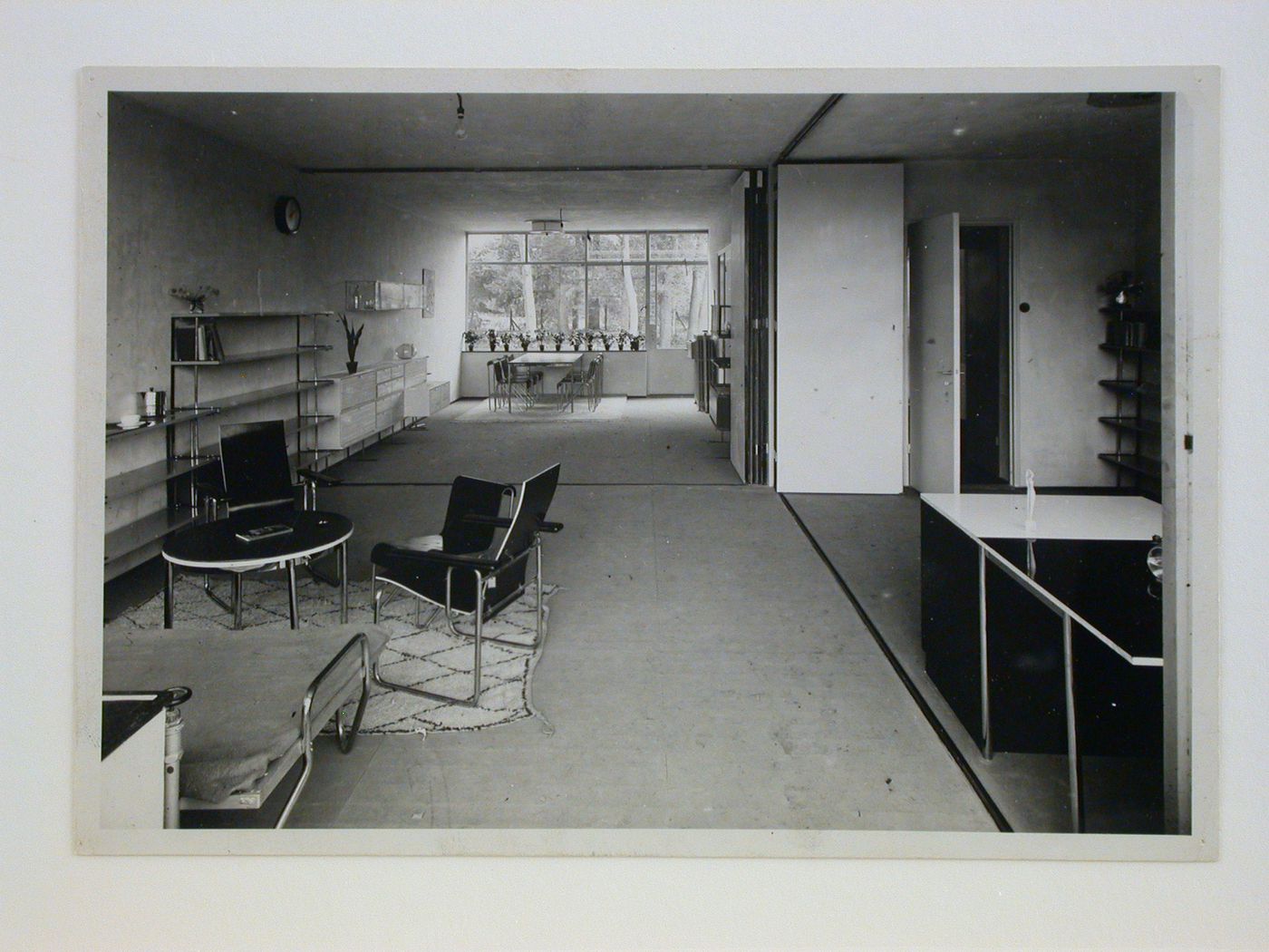 Interior view of a furnished living and dining room, Vier woningen, Erasmuslaan 5-11, Utrecht, Netherlands