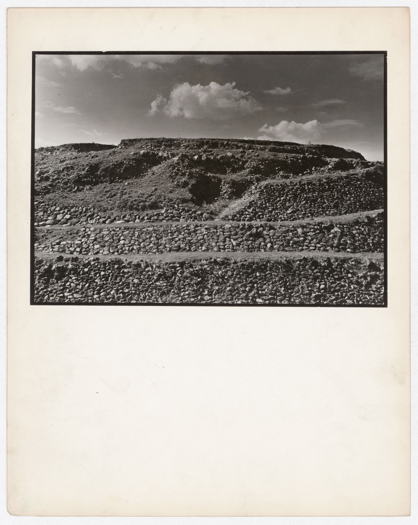 View of the Pirámide de Cuicuilco, Cuicuilco Site, Mexico
