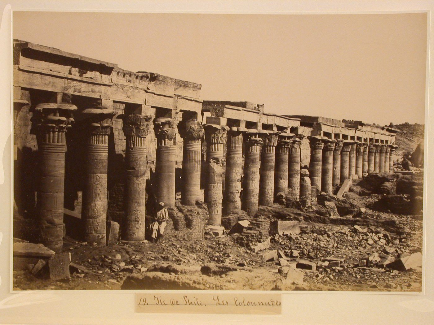 Ile de Phile les Colonnades
