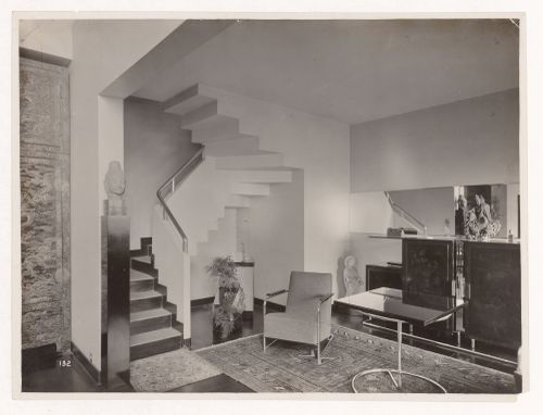 View of living room, Leder apartment, revenue house on rue Méchain, 14th arrondissement, Paris, France