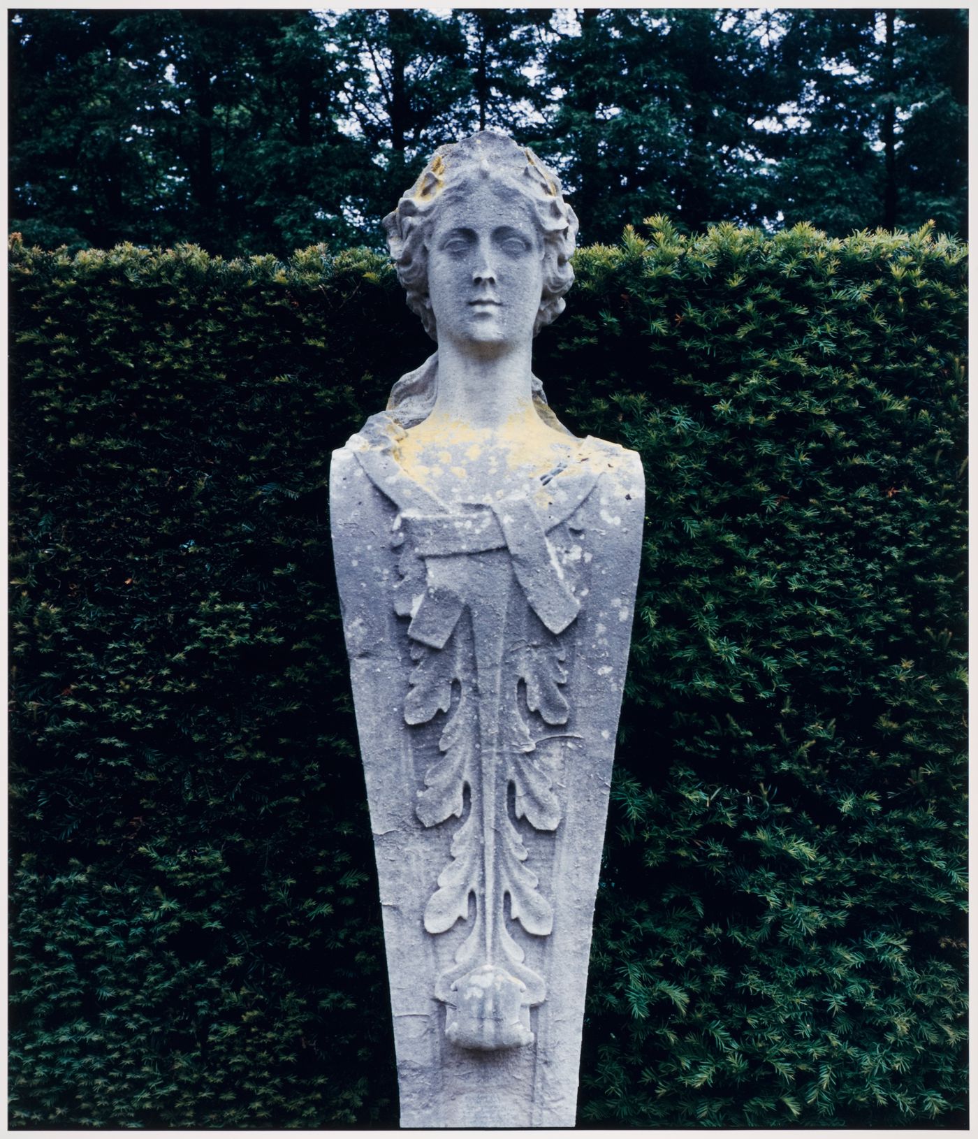 Chiswick: View of a term figure flanking approach to the entrance