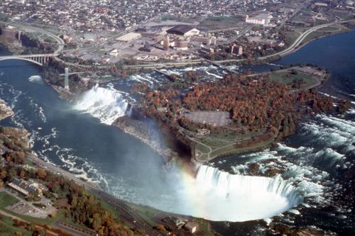 Slide of Niagara Falls for research, Olmsted: L'origine del parco urbano e del parco naturale contemporaneo, Ontario, Canada