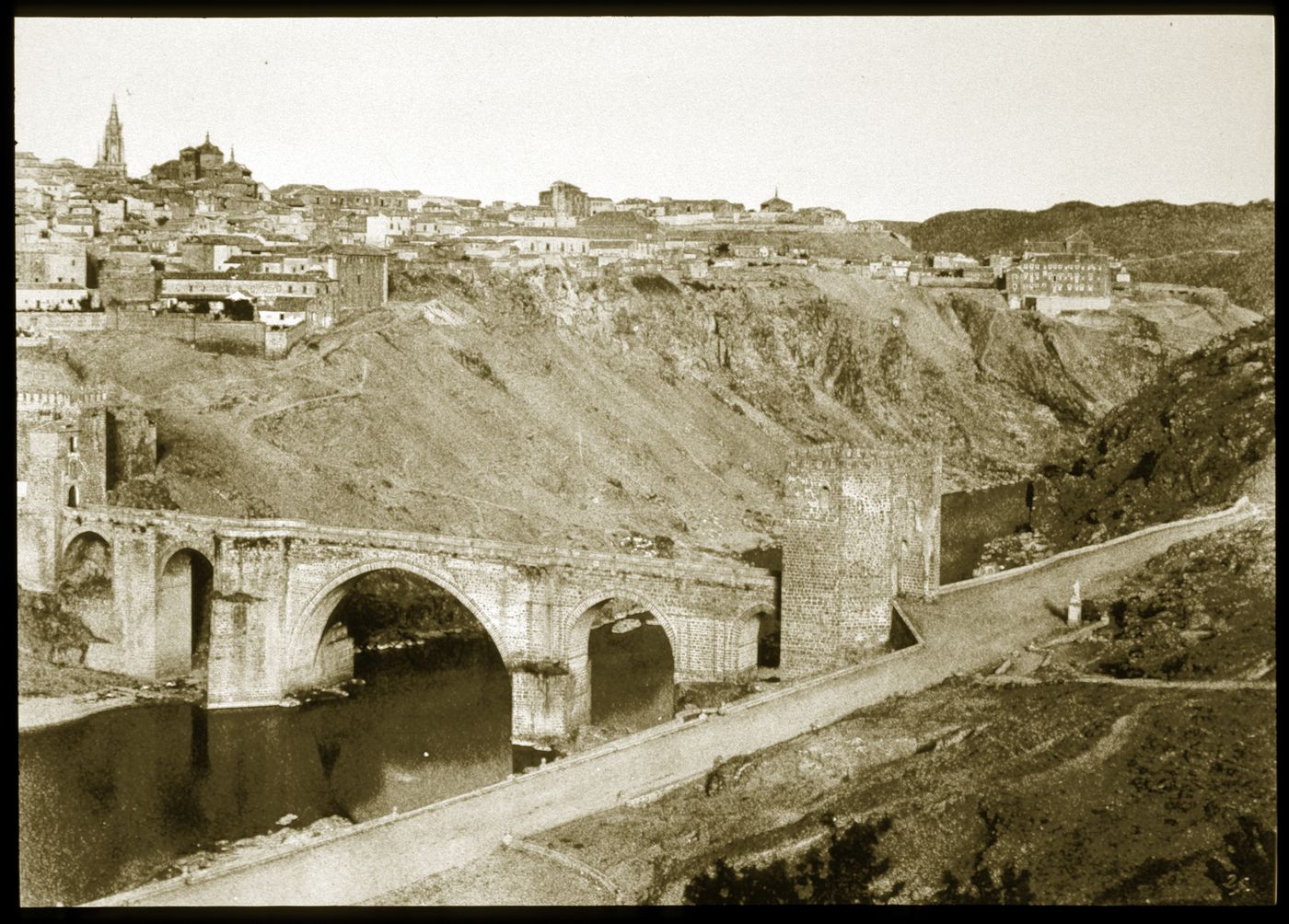 View of city, San Martino bridge in foreground, Toledo, Spain