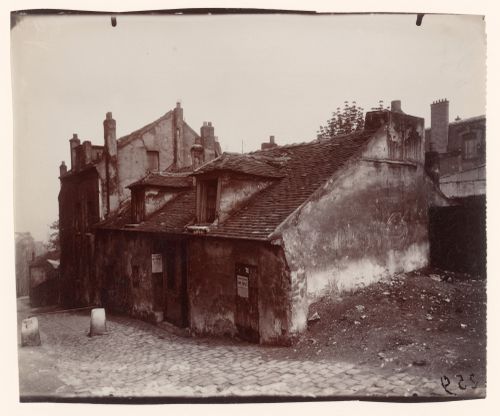 Montmartre, maison de Musette, Paris, France
