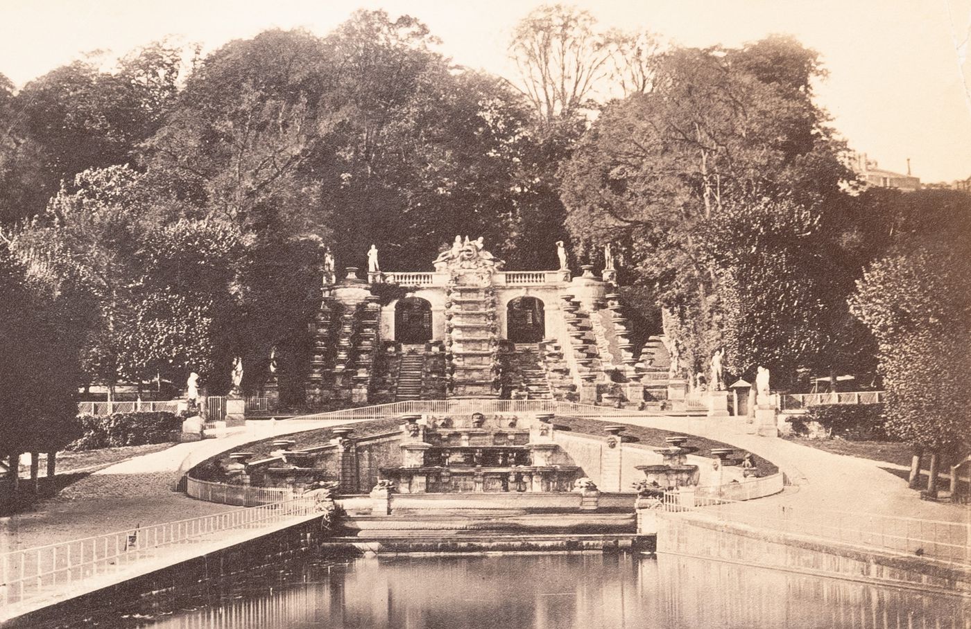 Plate from album ''Buildings, parks and streets of Paris, Versailles and environs, France''