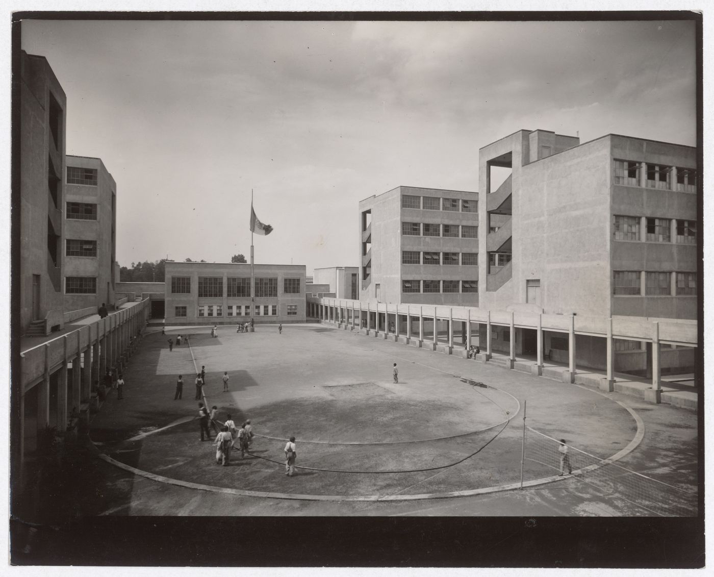View of the Centro Escolar Revolution
