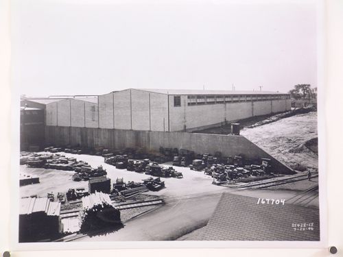 View of the lateral and rear façades of Warehouse No. 2, General Motors Corporation Truck and Coach division Pontiac Plant, Pontiac, Michigan