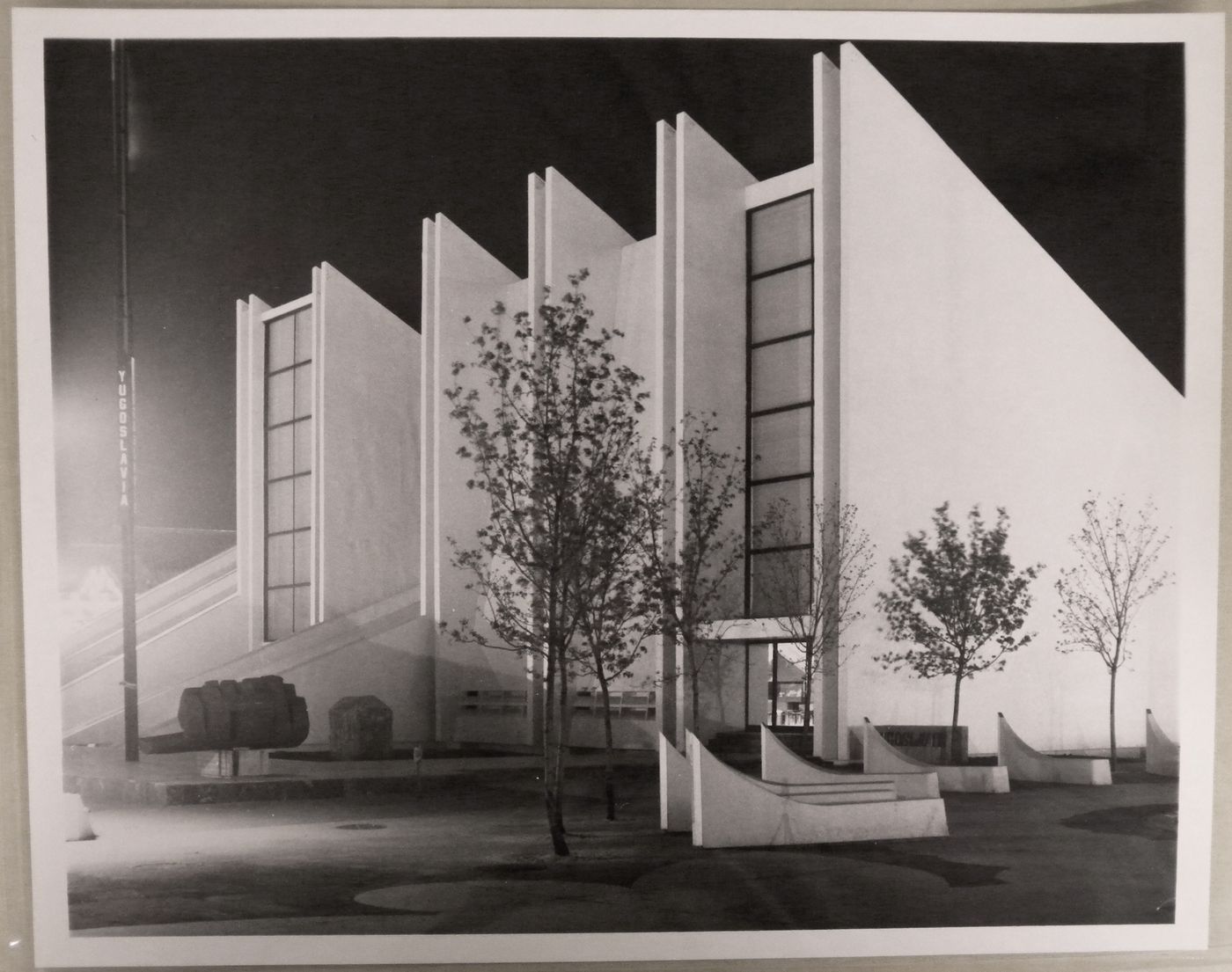 Night view of the Yugoslav Pavilion, Expo 67, Montréal, Québec
