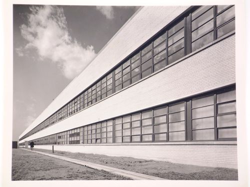 View of the principal façade of the Administration Building and new Assembly Building, Curtiss-Wright Corporation Airplane division Assembly Plant, Columbus, Ohio