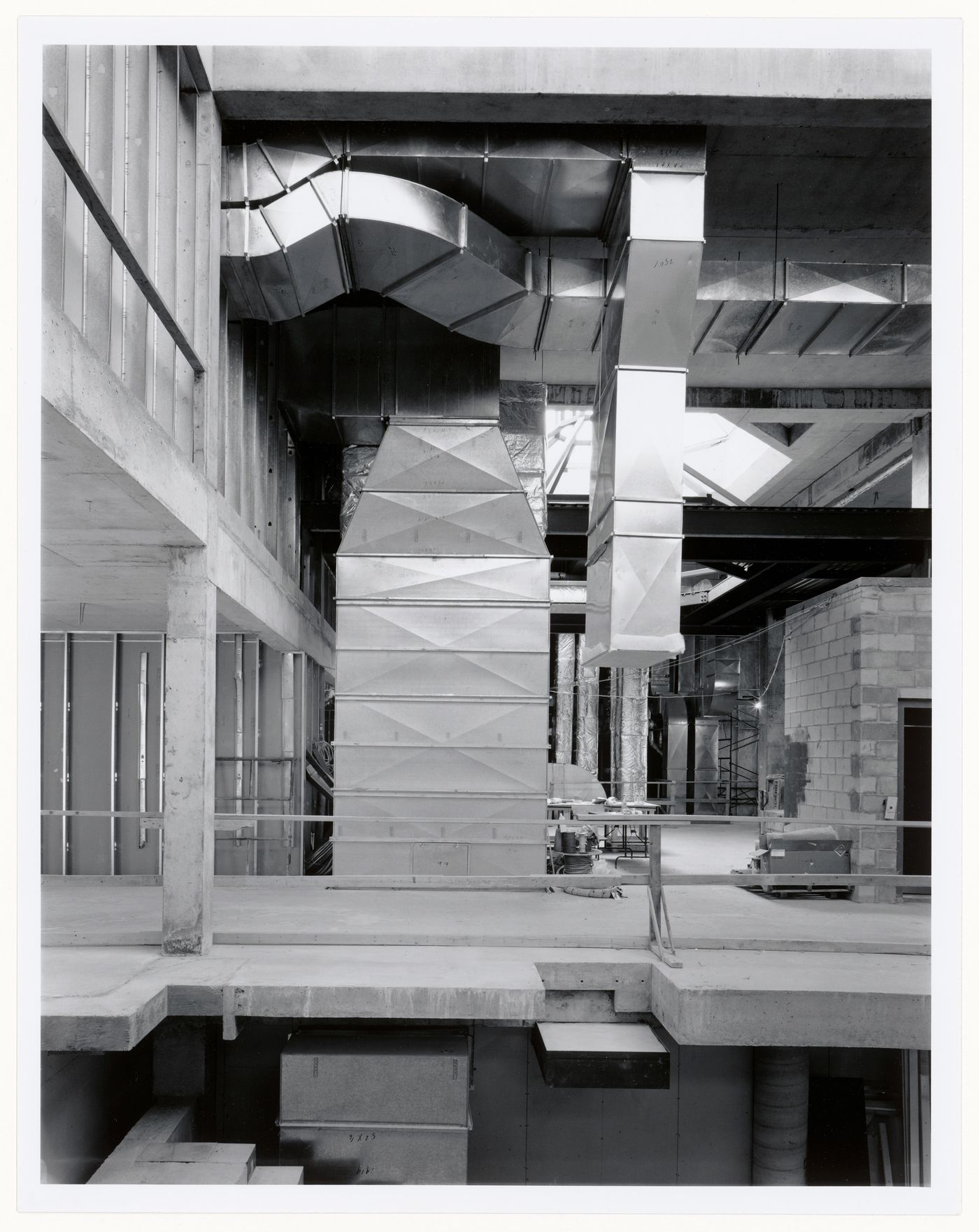 Interior view of the Entrance Court showing the air ducts adjacent to the Octagonal Gallery, Canadian Centre for Architecture under construction, Montréal, Québec