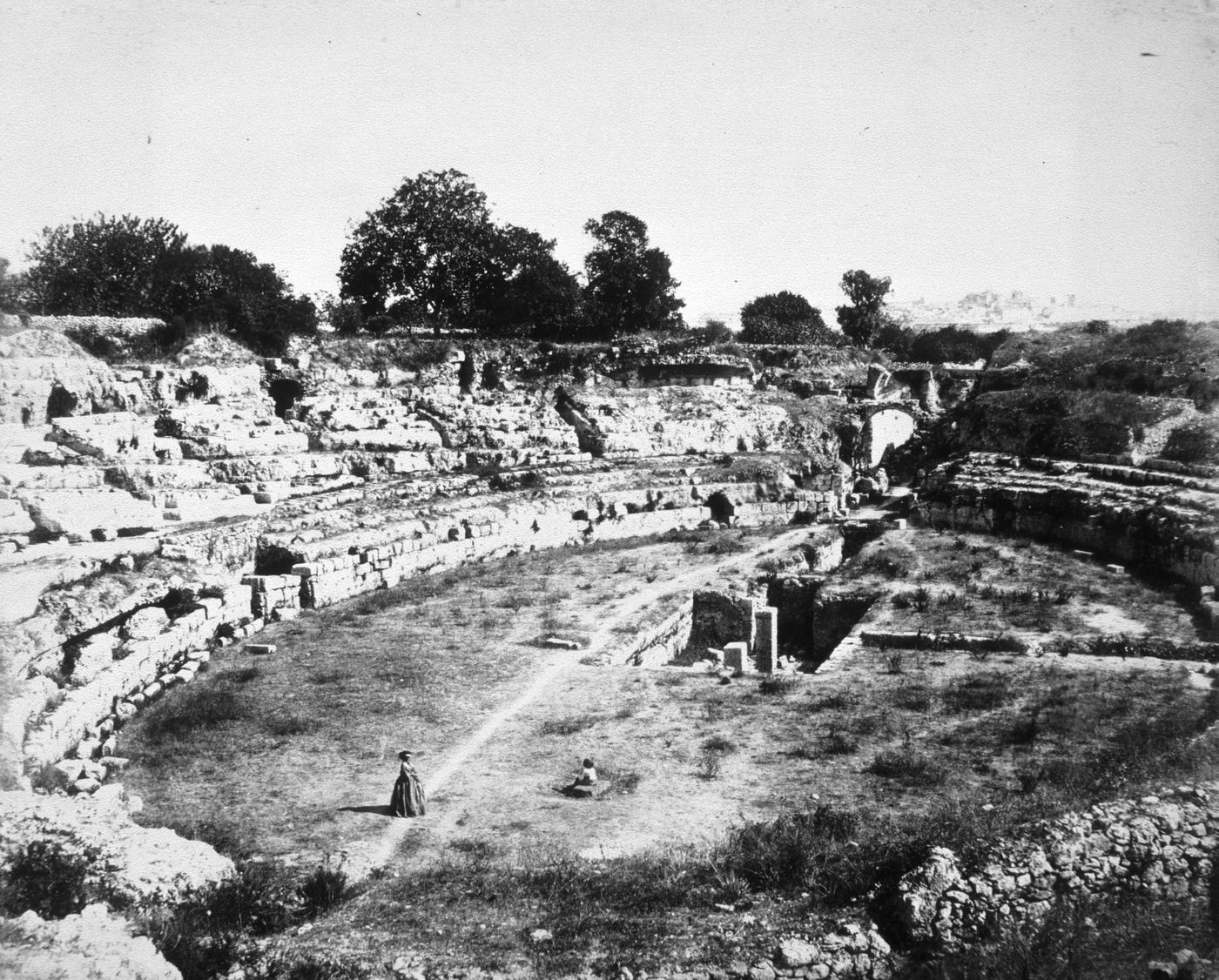 Plate from album ''Views of Italy, Monaco, Algers, Lisbonne, Gibraltar and Montserrat by various photographers''