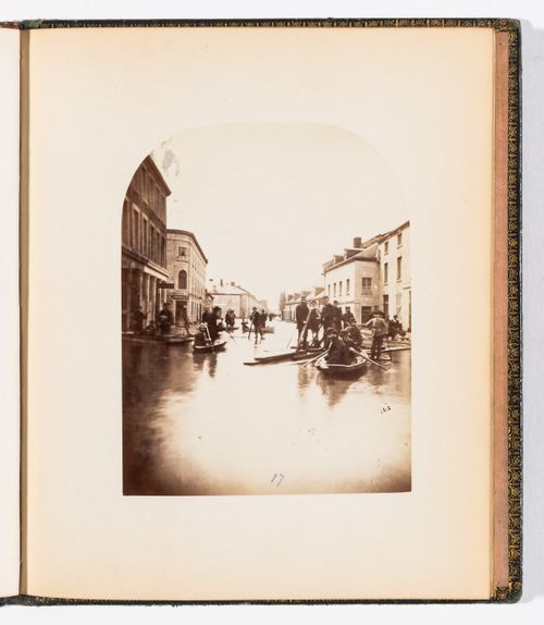 William Street, Montréal, in flood