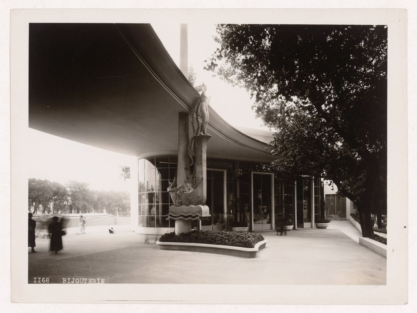 View of the Pavillon de la Bijouterie, Orfèvrerie et des Laques, 1937 Exposition internationale, Paris, France