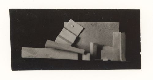 Photograph of a student model on the topic "Complex Frontal Composition Based on Nuance and Contrast Combination of Plastic and Shade and Using Elements of Rhythm" for the "Space" course at the Vkhutemas, Moscow