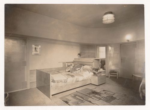 Interior view of a bedroom in the Mallet-Stevens hôtel particulier, showing bed, Mallet-Stevens road in the 16th arrondissement, Paris, France