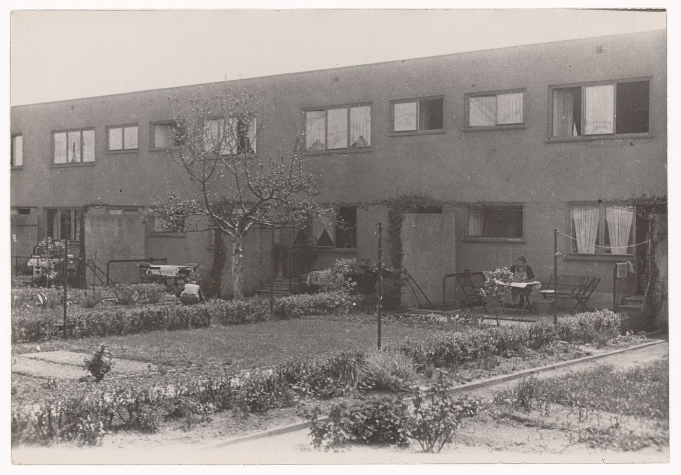 Study of a housing project for a documentary film with the working title 'Frankfurter Siedlungen' [Frankfurt Housing Complexes], Frankfurt am Main, Germany