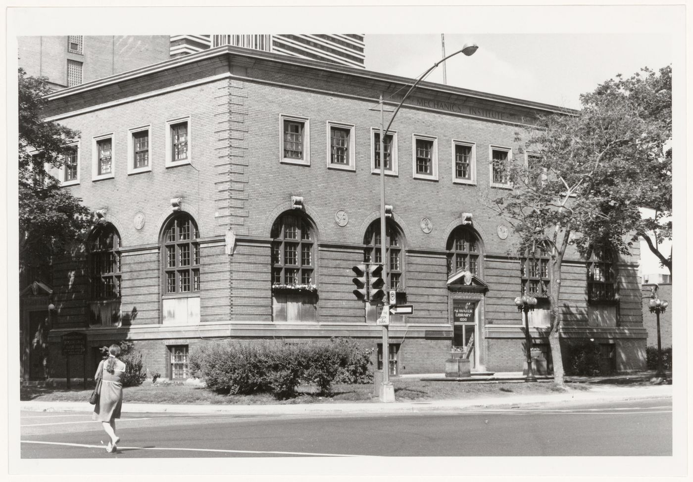 View of the principal façade of Atwater Library (formerly the Mechanics' Institute of Montreal), 1200 Atwater Avenue, Westmount, Québec