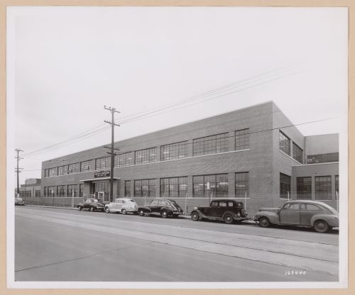 View of the principal façade of the addition to the Administration Building, Chrysler Corporation Lynch Road Plant, Detroit, Michigan
