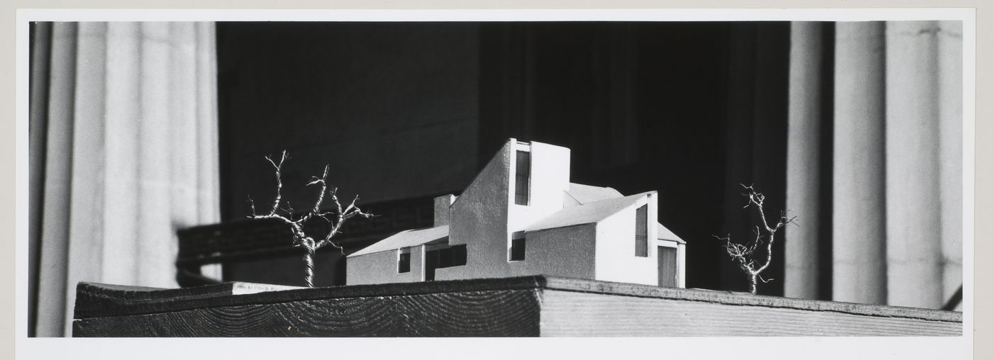 Woolton House, Liverpool, England: view of model