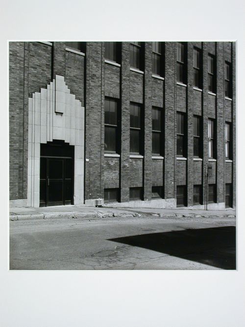 Architectural sculptures in Montréal: 1840-1940