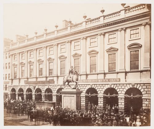View of Glasgow Town Hall (now demolished) and the Tontine Hotel with an equestrian monument in the foreground, Scotland