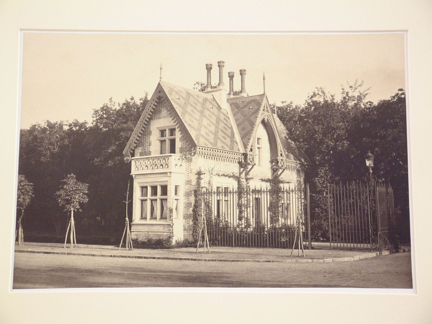 Bois de Boulogne, view of gatehouse on the Boulevard Auteil, Paris, France