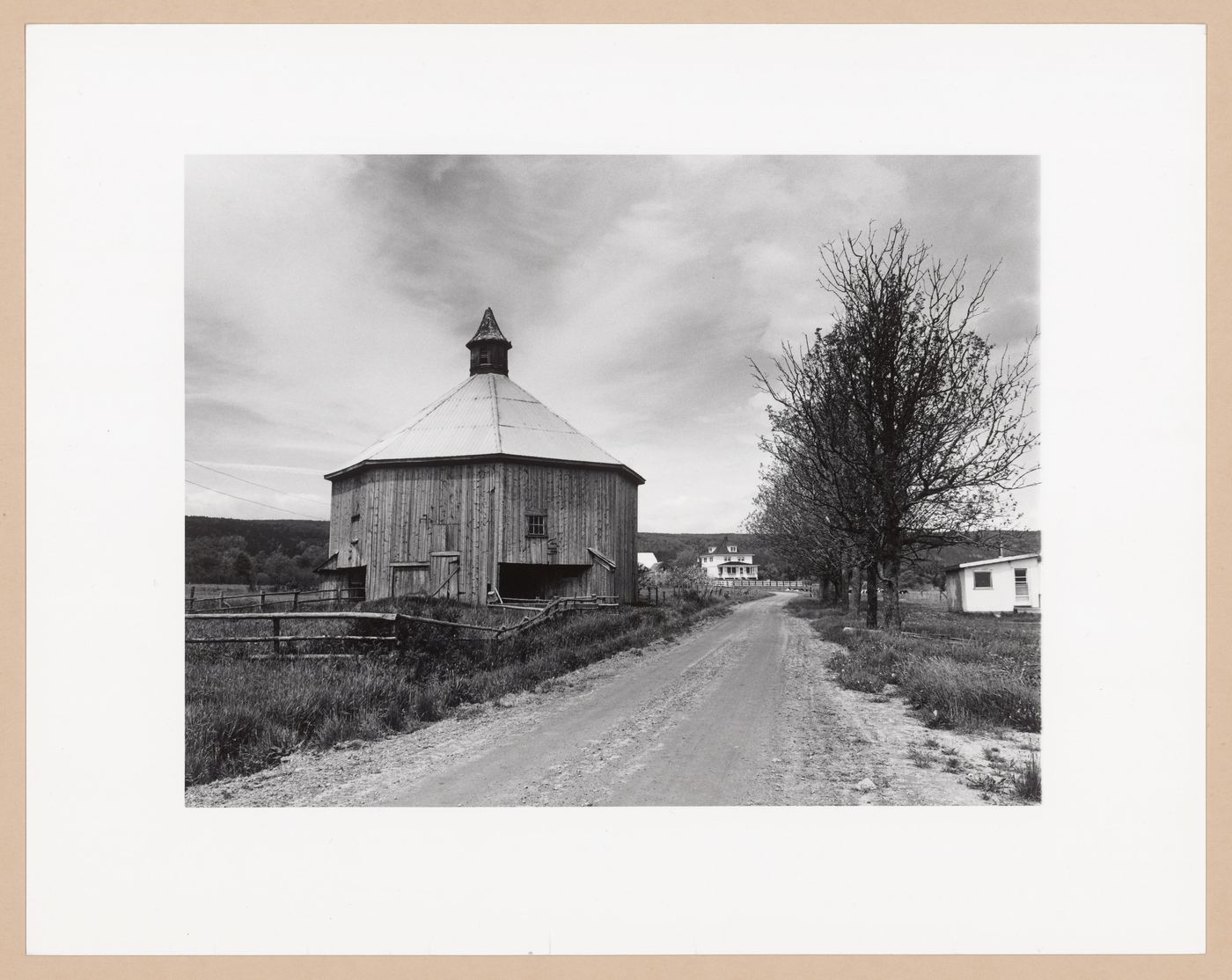 Octagonal barn, Highway 1, Bridgetown, Nova Scotia, from the series The Forms of Canadian Industrial Architecture
