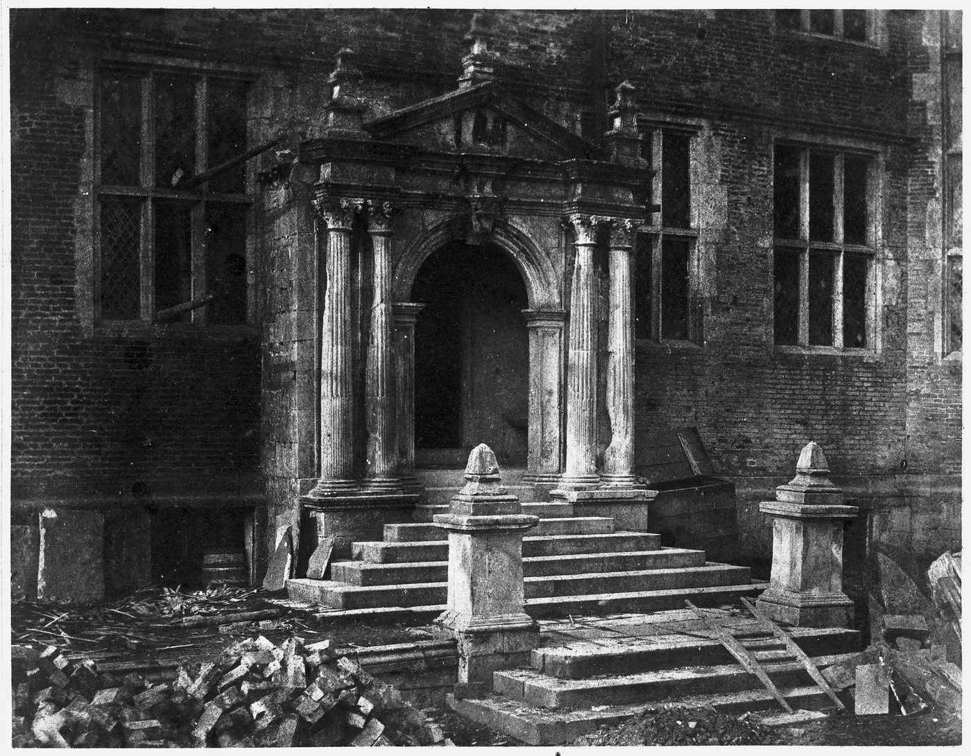 Plate from portfolio ''Photographic Views of York and its Environs''