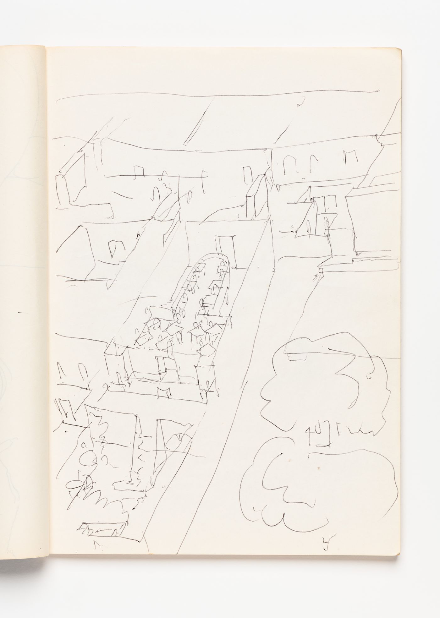 Sketchbook 98: Lojas (Evora) Casa Porto - Ovar Puxad.