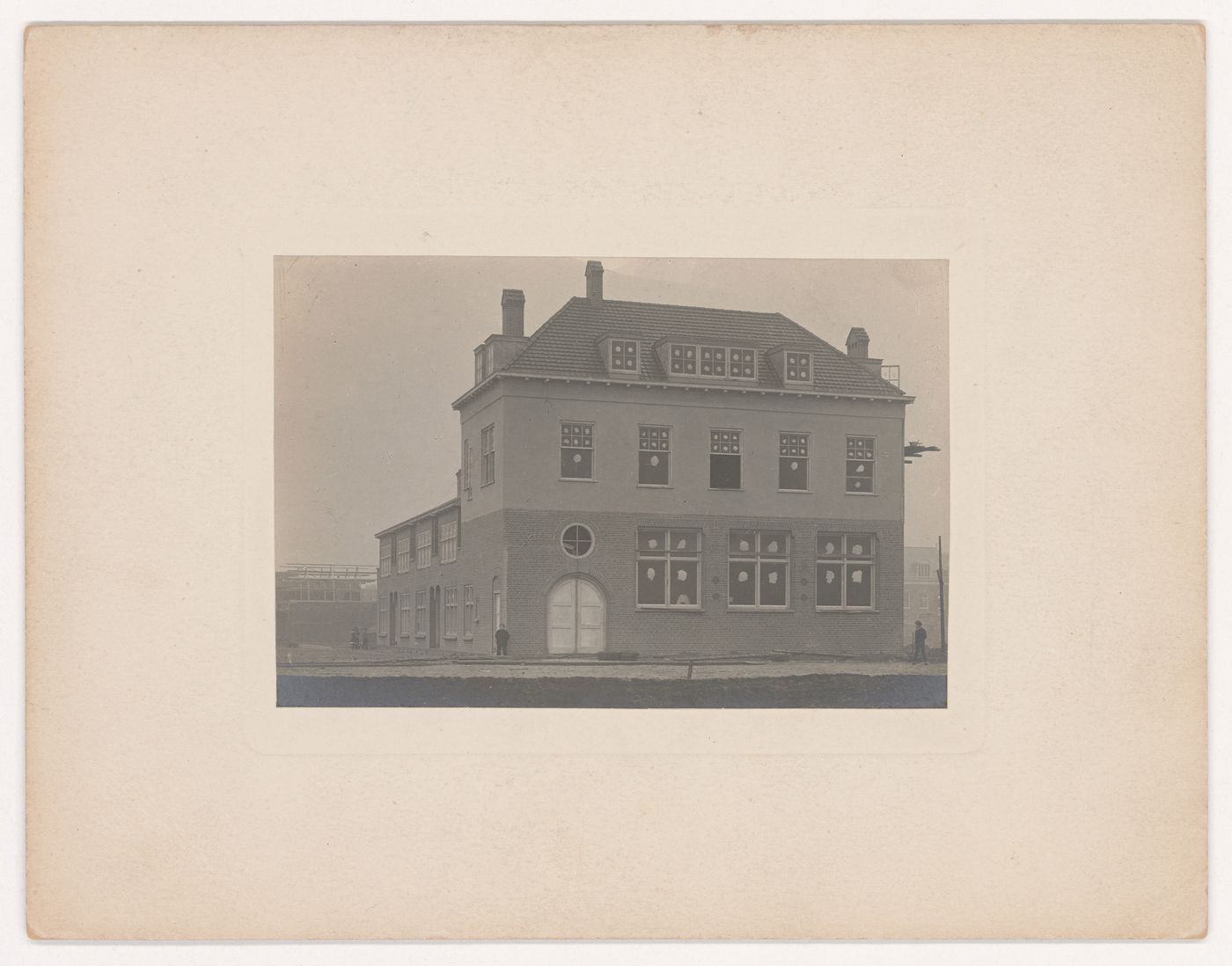 Exterior view of the meeting hall and houses, Vooruit Cooperative, Purmerend, Netherlands