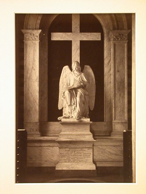 Monumento Berilacqua, Camposanto, Italy