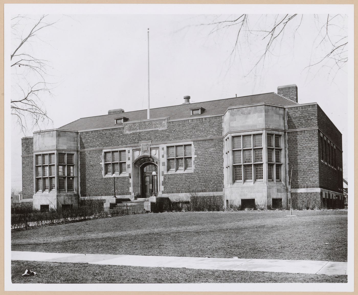 View of the principal façade of the Magnus Butzel Branch of the Detroit Public Library (now demolished), Detroit, Michigan