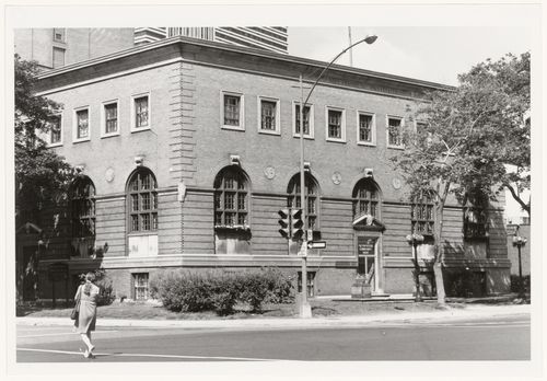 View of the principal façade of Atwater Library (formerly the Mechanics' Institute of Montreal), 1200 Atwater Avenue, Westmount, Québec