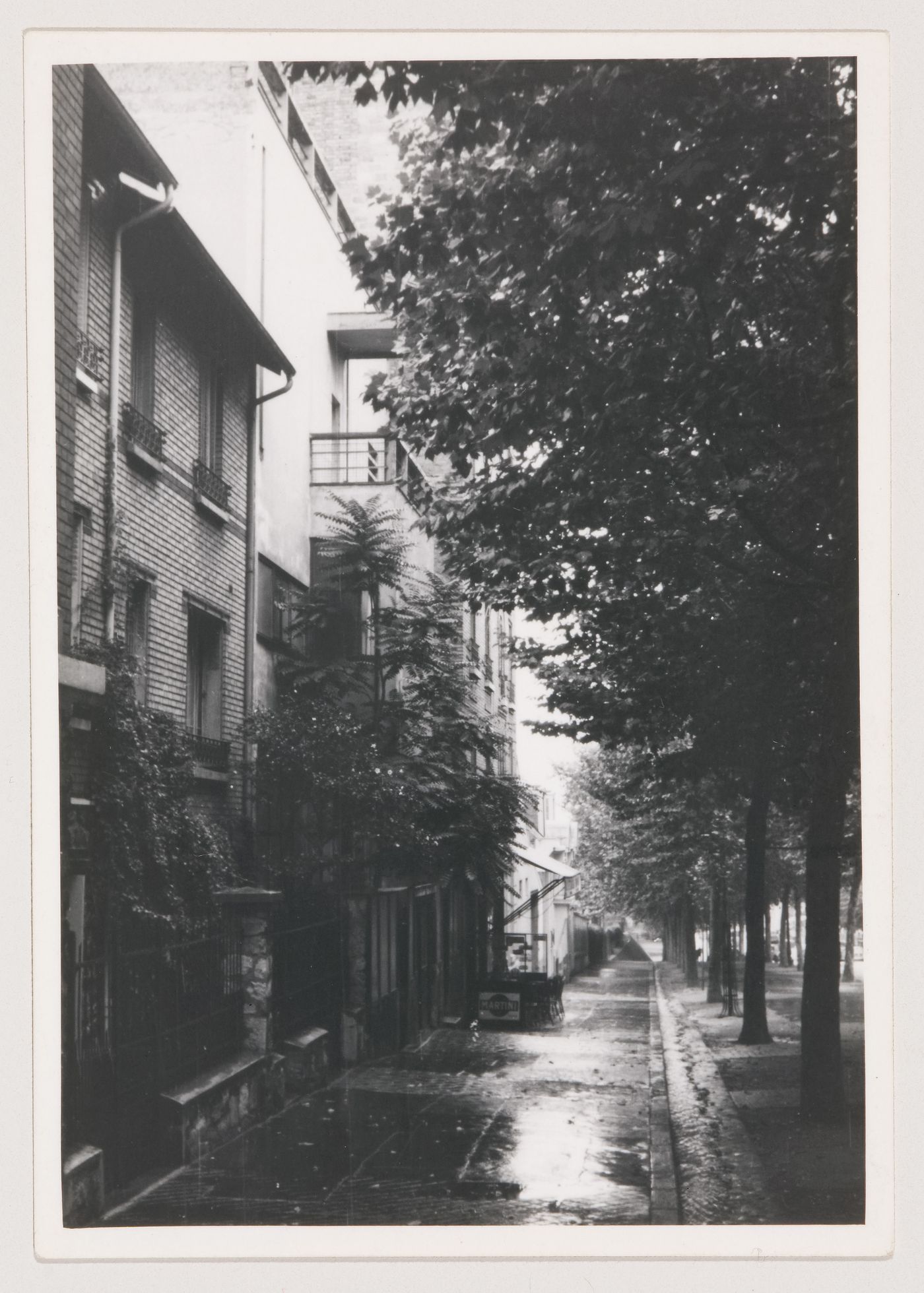 View of Maison Planeix, Paris, France