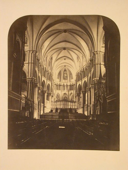 Canterbury, Interior