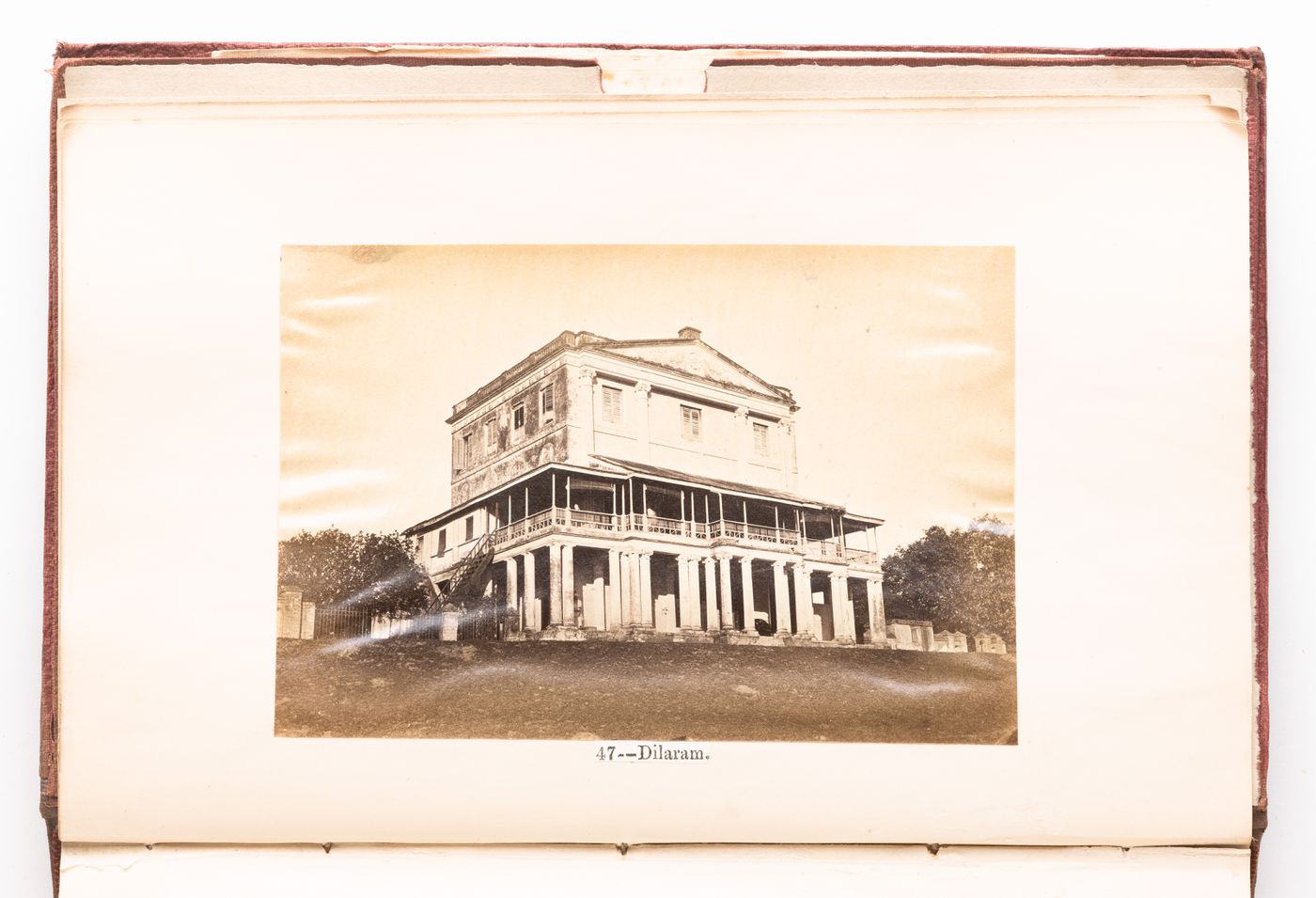 View of the Dilaram Kothi, Lucknow, India