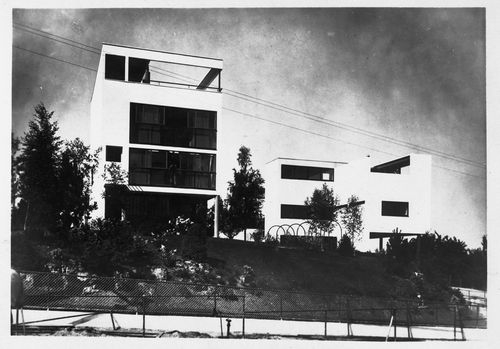 View of the south façades of Houses 13 and 14 from Friedrich Ebert Strasse, Weissenhofsiedlung, Stuttgart, Germany