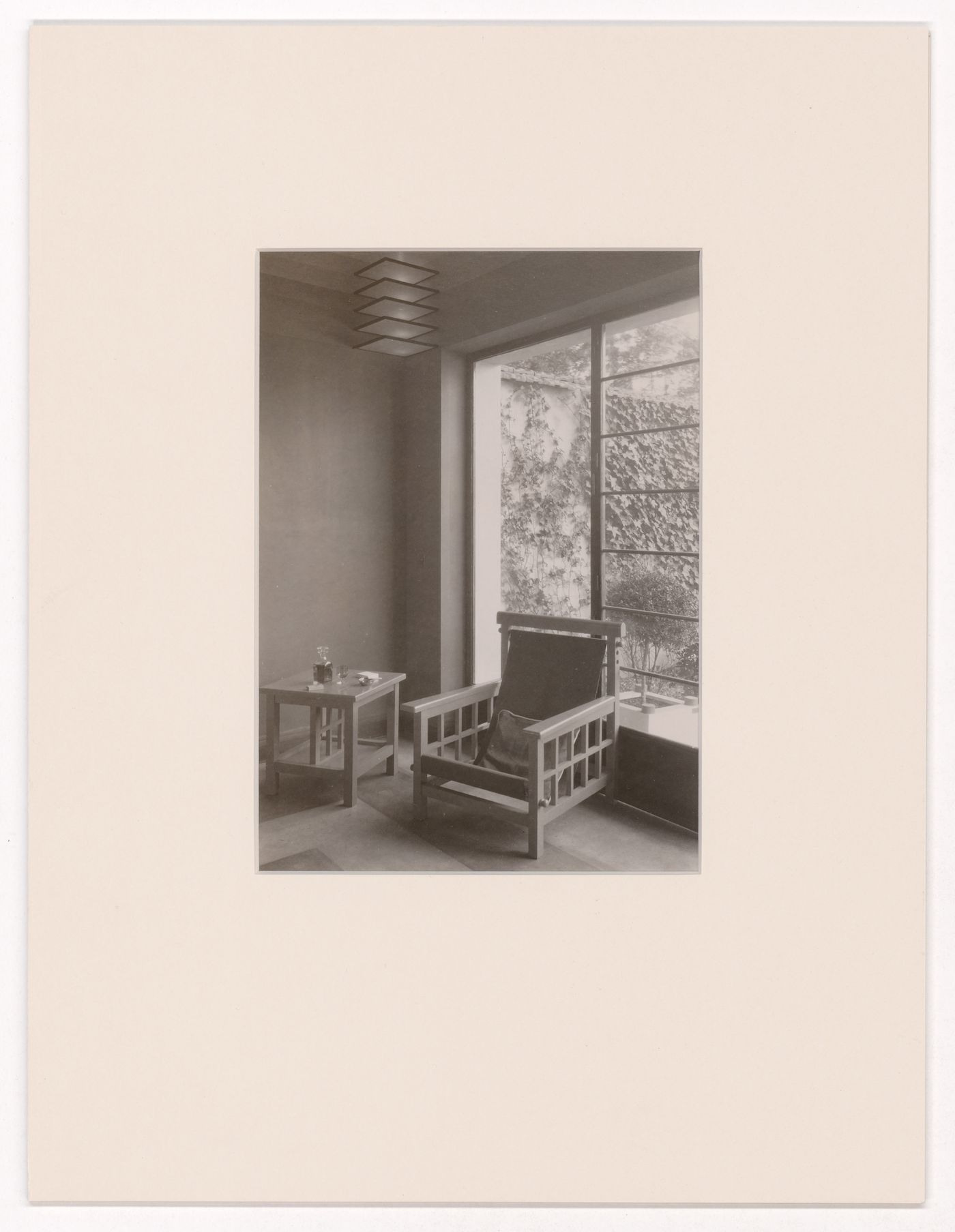 Interior view of Rossignol hôtel particulier on rue Michel-Ange, 16th arrondissement, Paris, France