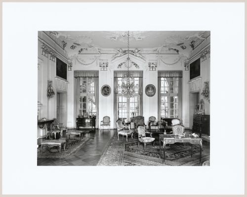 Vue du grand salon du Château de la Poya, Fribourg, Suisse