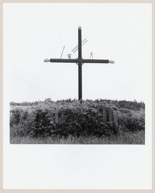 Croix de chemin près des Eboulements, Charlevoix, Québec