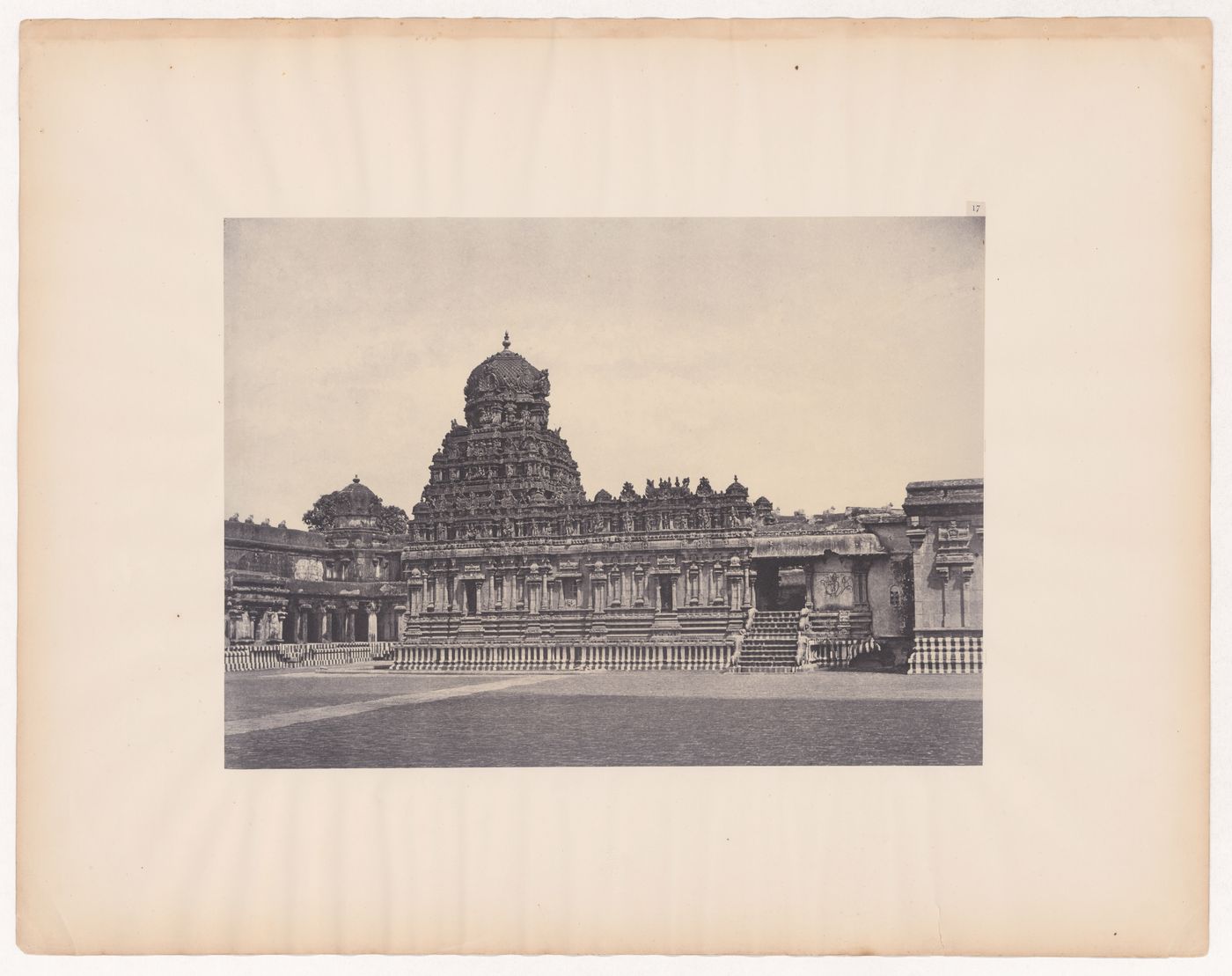 Tanjore.  Great pagoda, small chapel [Soobrumuneasawmy's chapel] from south.