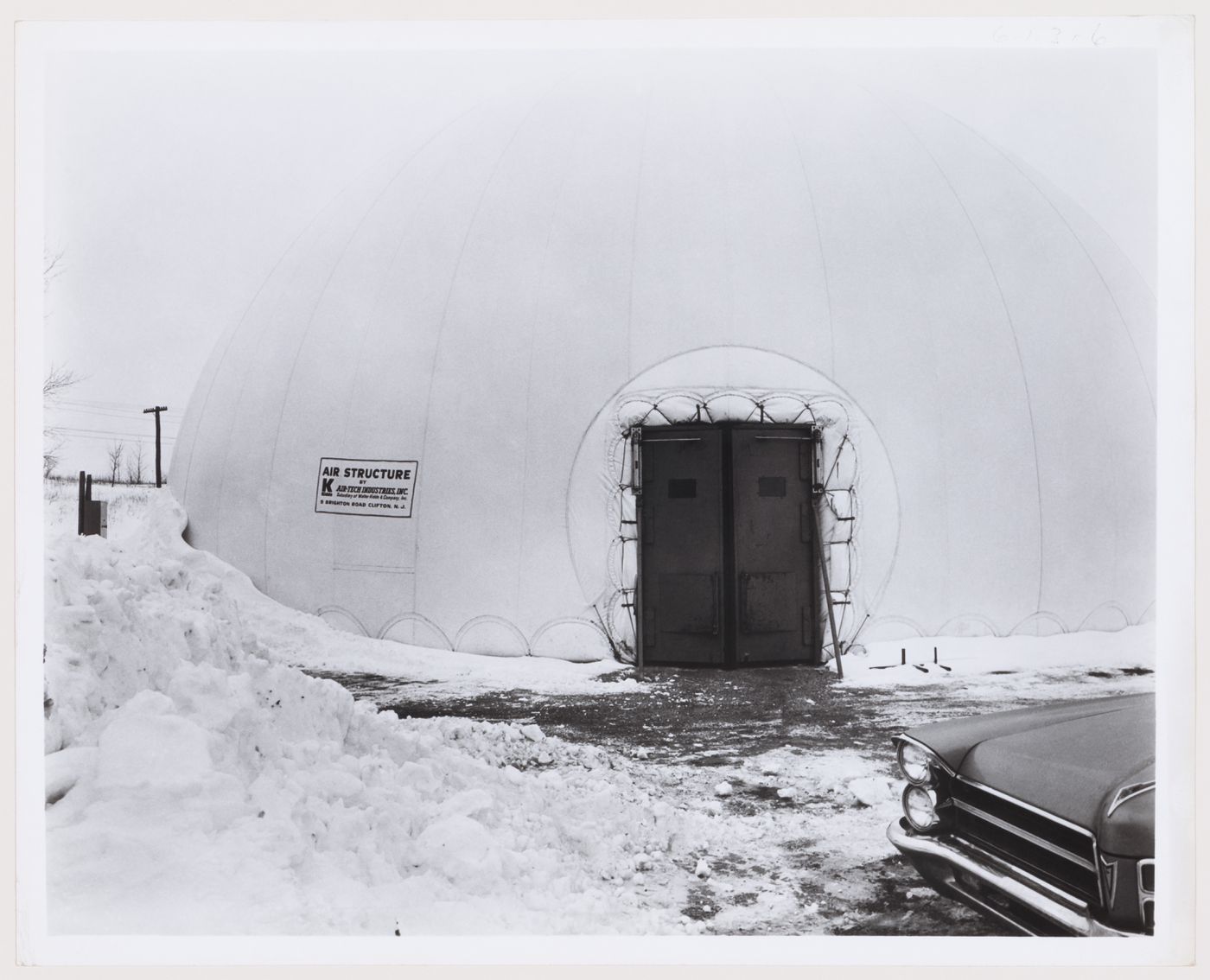 Lightweight Enclosures Unit: Photograph from Cedric Price and Frank Newby's collection of promotional and documentary photographs of pneumatic structures and components