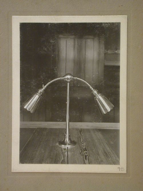 Interior view of a table lamp, Beurs [Stock Exchange] (also known as the Koopmansbeurs [Merchant Stock Exchange] or Beurs van Berlage), Beursplein/Damrak 213-247, Amsterdam, Netherlands