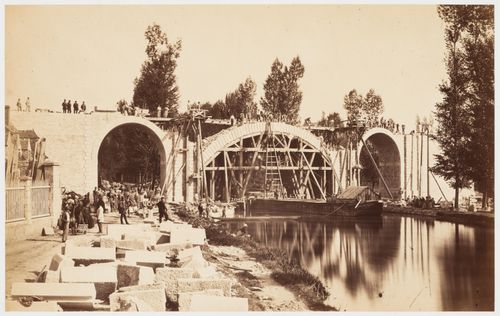 Construction of the railway viaduct over the Briare Canal, France